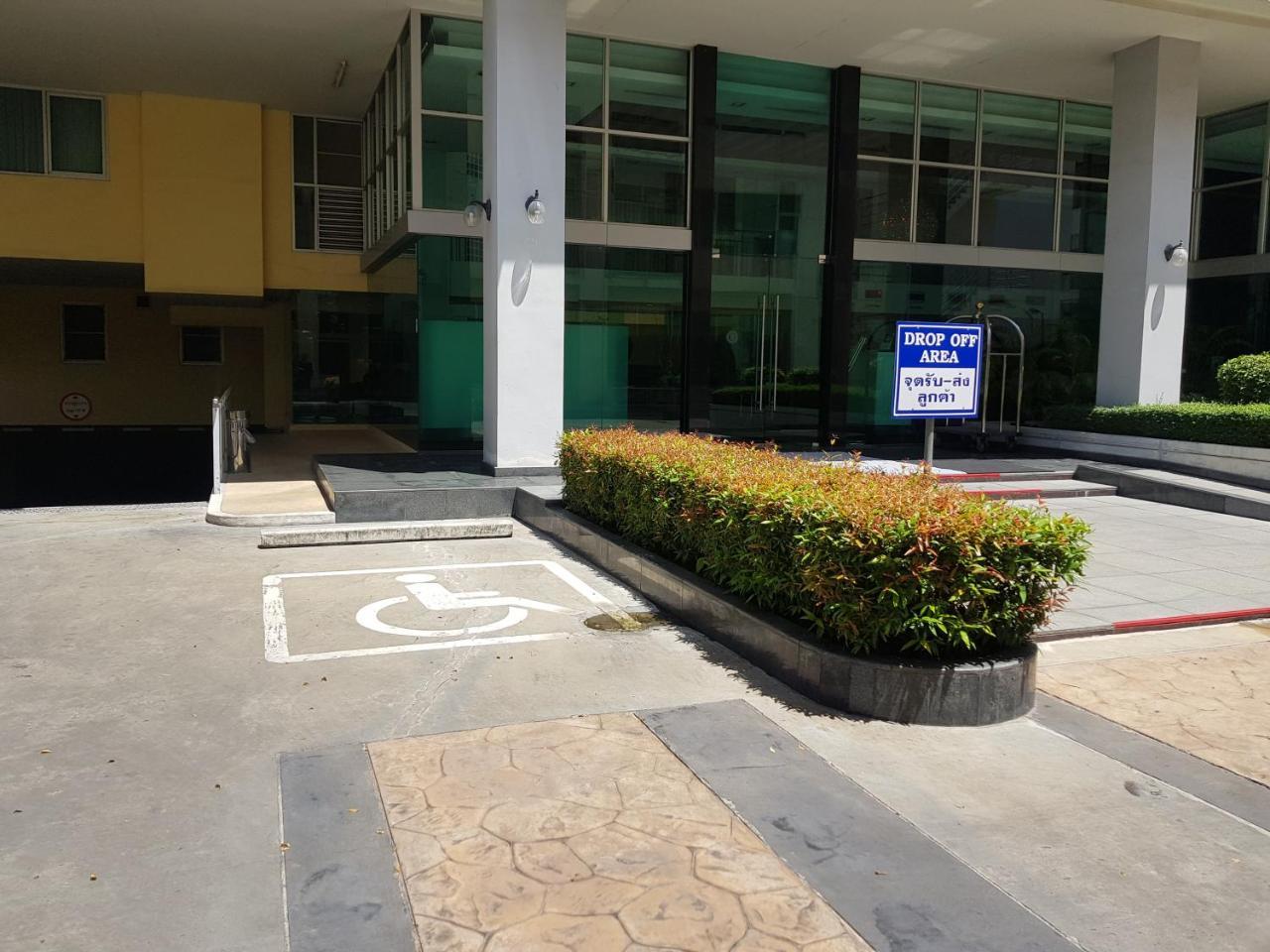 Olive Hotel & Residence Bangkok Sukhumvit 101 Exterior foto